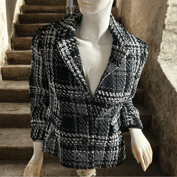 ❄️ 50% off winter Elie Tahari black classic tweed shoulder pad blazer 6 NEW - Picture 1 of 7